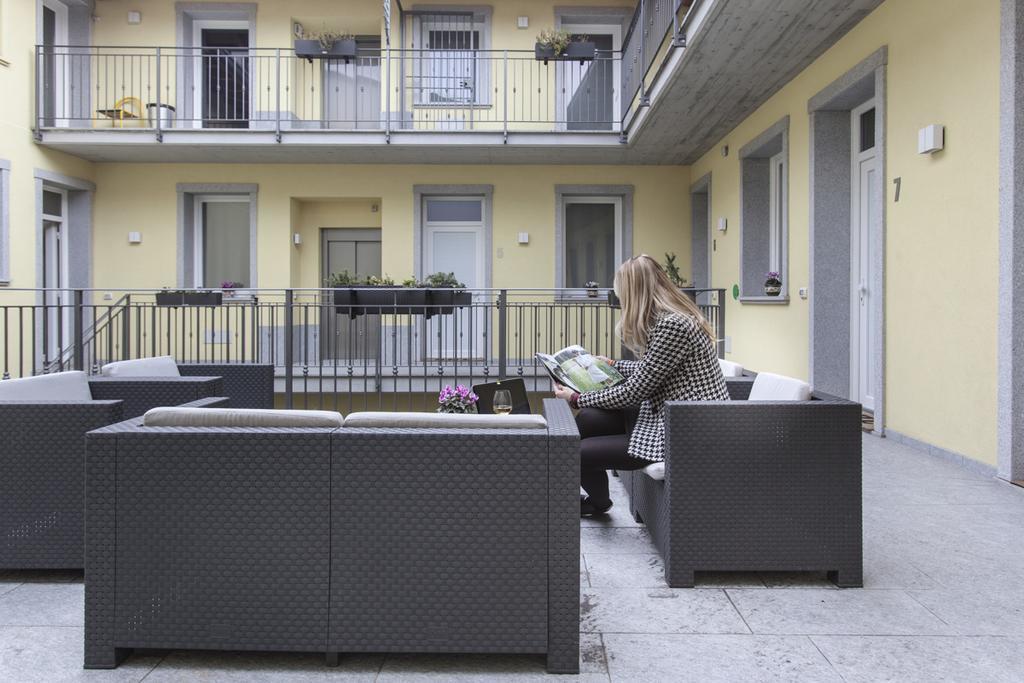 Bhl Boutique Rooms Legnano Exterior foto